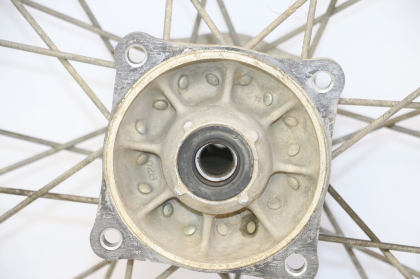 photo de JANTE ARRIÈRE ET PNEU YAMAHA YZ 85 (2022 - 2025)