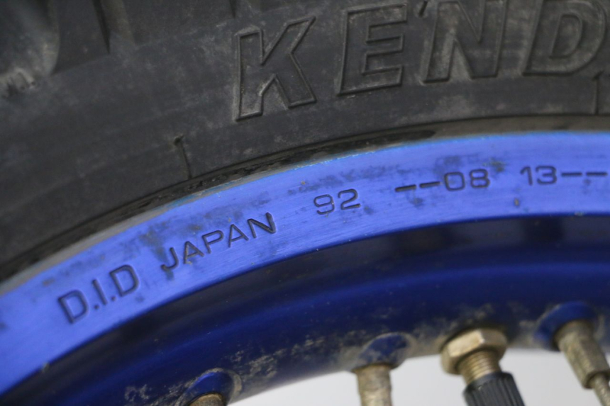 photo de JANTE ARRIÈRE ET PNEU YAMAHA YZ 85 (2022 - 2025)