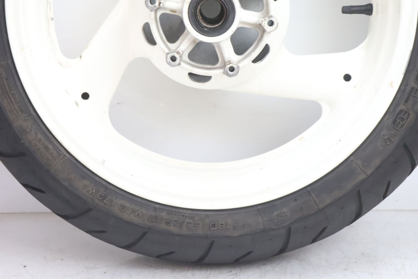 photo de JANTE ARRIÈRE ET PNEU YAMAHA YZF R GENESIS 750 (1993 - 1998) - Zoom état d’usage