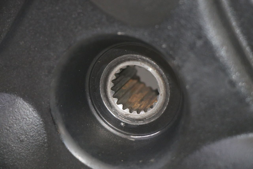 photo de JANTE ARRIERE KYMCO AGILITY 4T 50 (2018 - 2022) - Gros plan technique