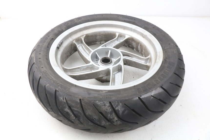 photo de JANTE ARRIERE APRILIA ATLANTIC 125 (2003 - 2009) - État de surface