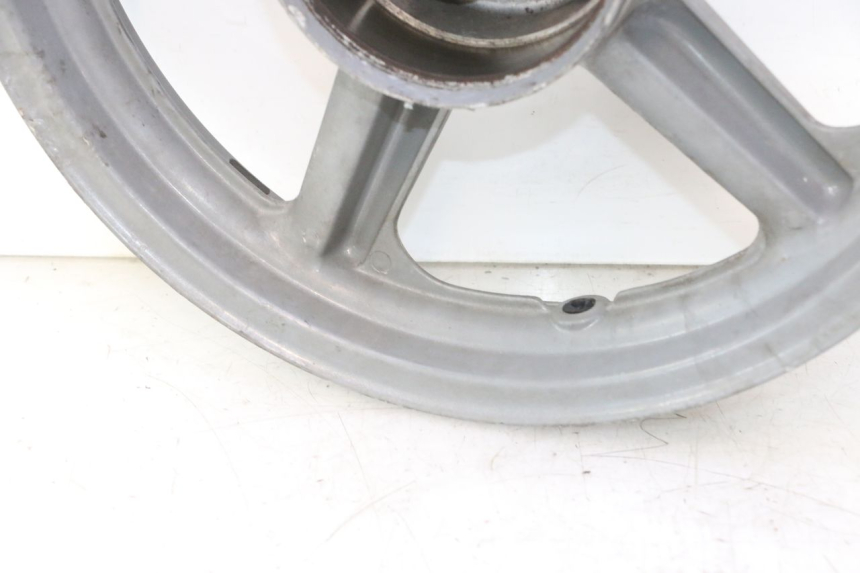 photo de JANTE ARRIERE HONDA CB TWO FIFTY 250 (1991 - 2002) - Autre angle de vue
