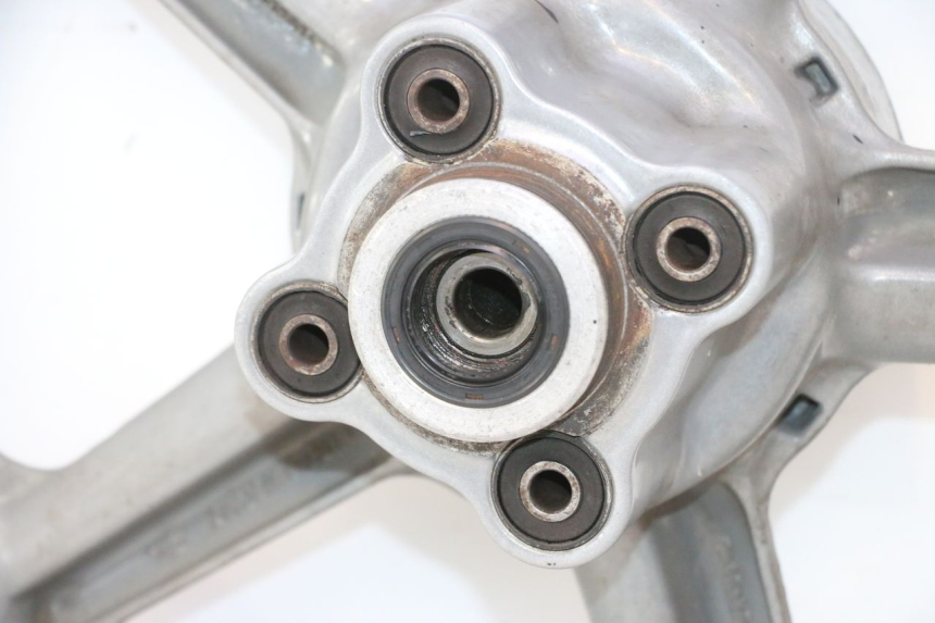 photo de JANTE ARRIERE HONDA CB TWO FIFTY 250 (1991 - 2002) - Vue d’ensemble