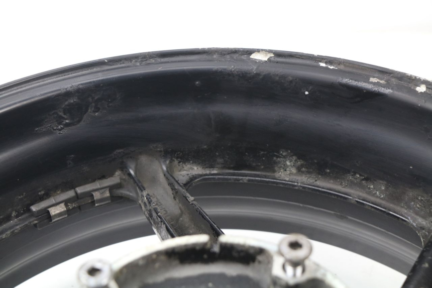 photo de JANTE ARRIERE HONDA CBR 919 RR FIREBLADE 900 (1998 - 1999) - Vue d’ensemble