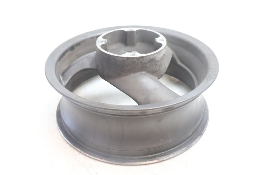 photo de JANTE ARRIERE HONDA FJS SILVER WING SILVERWING 400 (2005 - 2008) - Autre angle de vue