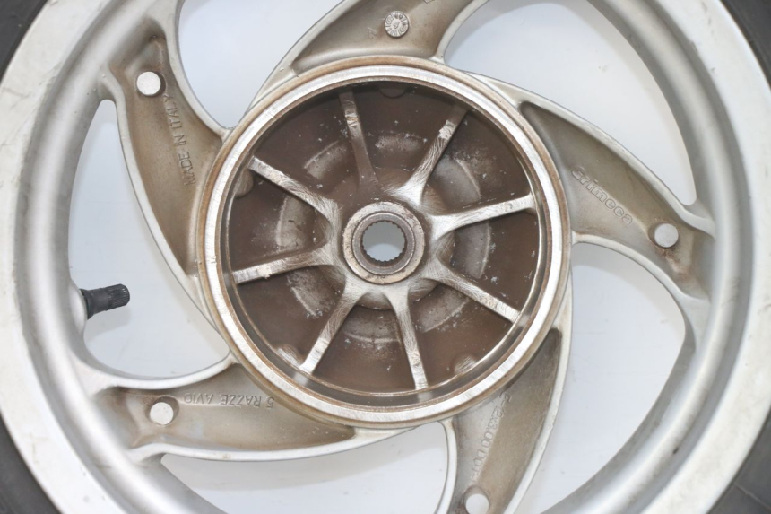 photo de JANTE ARRIERE PIAGGIO FLY 125 (2005 - 2012) - Zoom composants