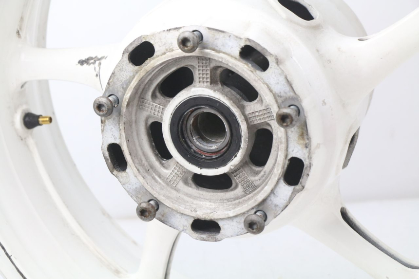photo de JANTE ARRIERE YAMAHA FZ8 800 (2010 - 2016)