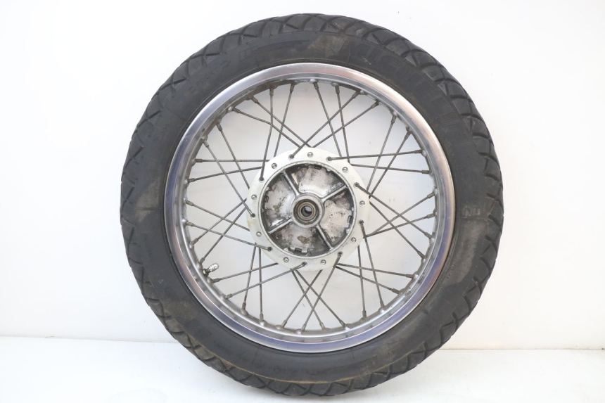 photo de JANTE ARRIERE SUZUKI GN 125 (1997 - 2000)