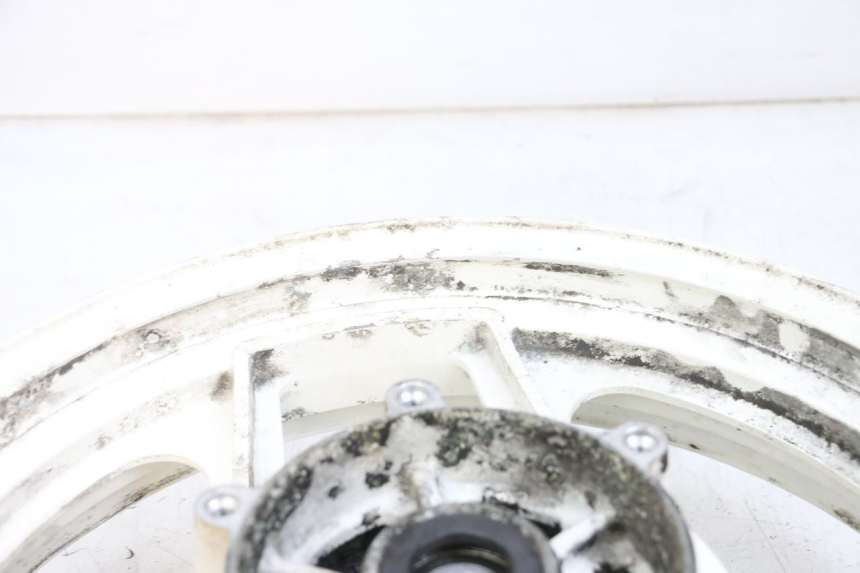 photo de JANTE ARRIERE KAWASAKI GPX R WARBIRD 600 (1988 - 1993) - Autre angle de vue