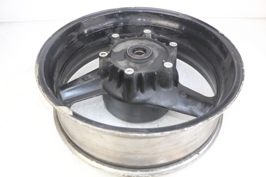 photo de JANTE ARRIERE HONDA CBR F SC25 1000 (1989 - 1992)