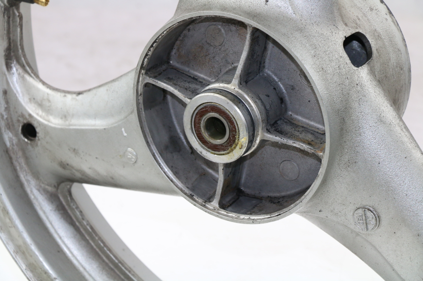 photo de JANTE ARRIERE HONDA XLV VARADERO 125 (2000 - 2006)