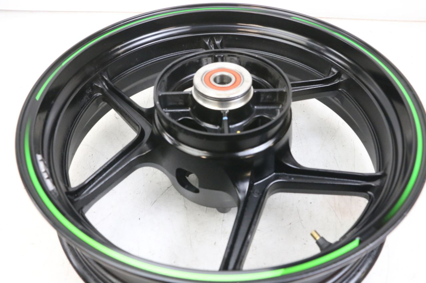 photo de JANTE ARRIERE KAWASAKI VERSYS ABS 650 (2015 - 2018)