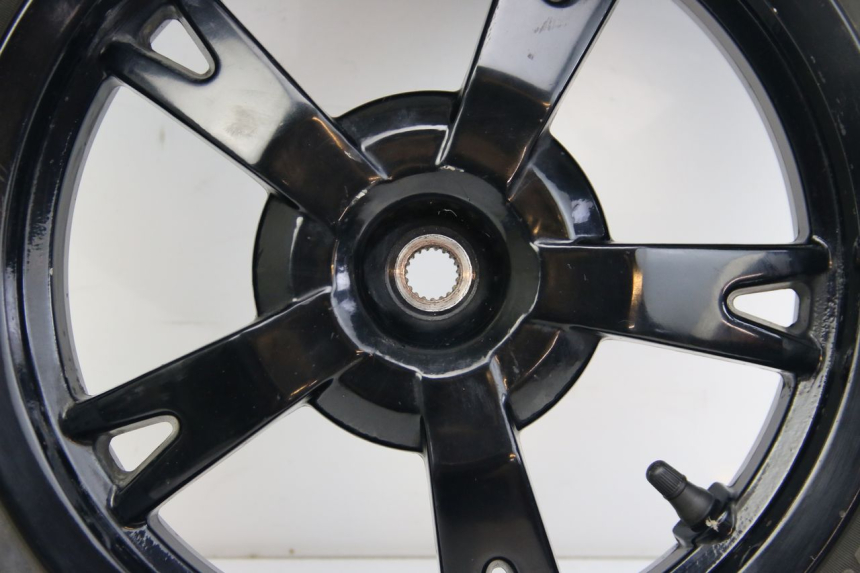 photo de JANTE ARRIERE PEUGEOT KISBEE 2T 50 (2010 - 2017)