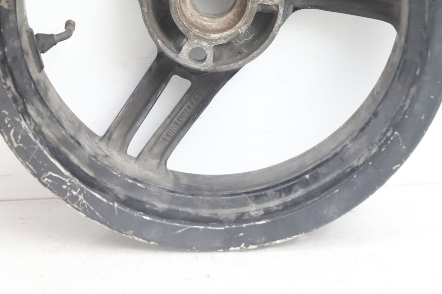photo de JANTE ARRIERE PEUGEOT LUDIX BLASTER 50 (2006 - 2014) - Détails caractéristiques