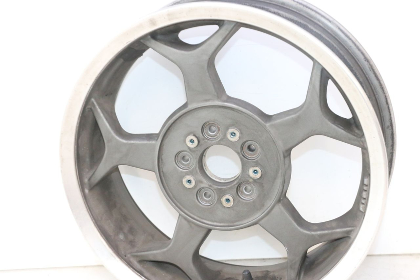photo de JANTE ARRIERE PIAGGIO MP3 500 (2016 - 2018) - Autre angle de vue