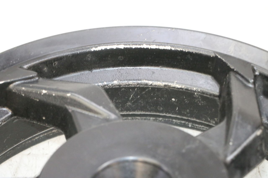 photo de JANTE ARRIERE SYM ORBIT III 3 4T 50 (2018 - 2021) - Points de fixation