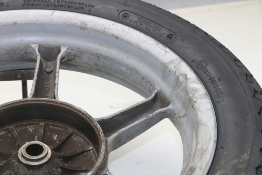 photo de JANTE ARRIERE PIAGGIO LIBERTY 2T 50 (2009 - 2013) - Zoom état d’usage