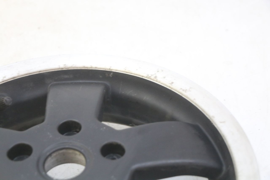 photo de JANTE ARRIERE PIAGGIO VESPA GTS SUPER IE 125 (2009 - 2016)