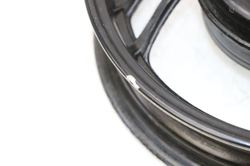 photo de JANTE ARRIERE JM MOTORS SANTANA 50 (2014 - 2023) - Détails caractéristiques