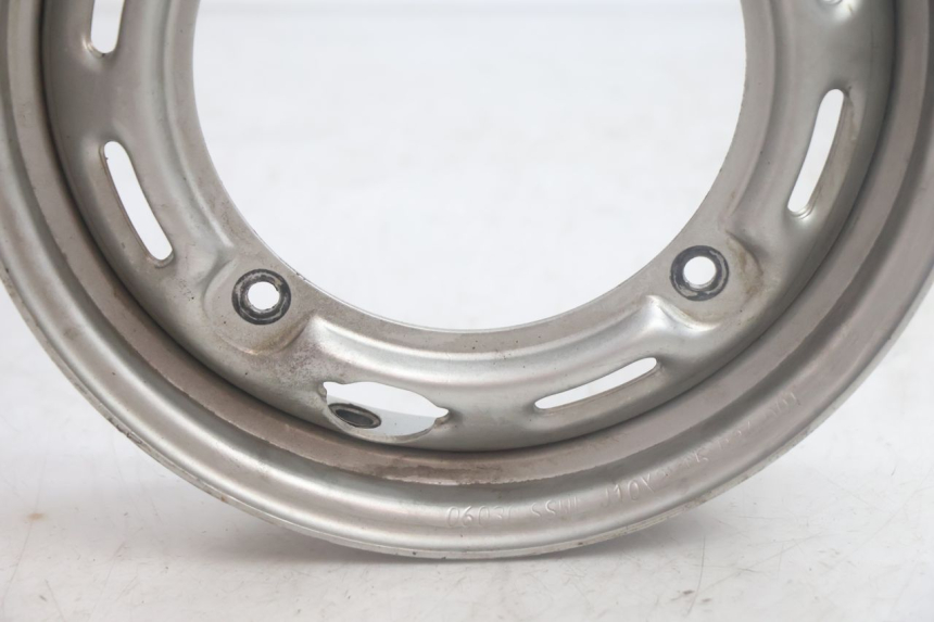 photo de JANTE ARRIERE HONDA SCV LEAD 100 (2003 - 2007) - Zoom état d’usage