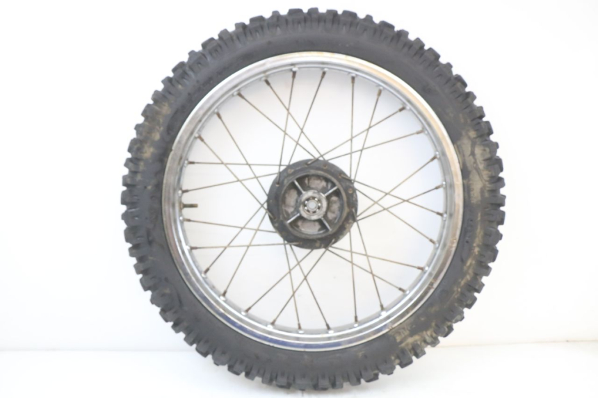 photo de JANTE ARRIERE SUZUKI TS X 80 (1984 - 1988)
