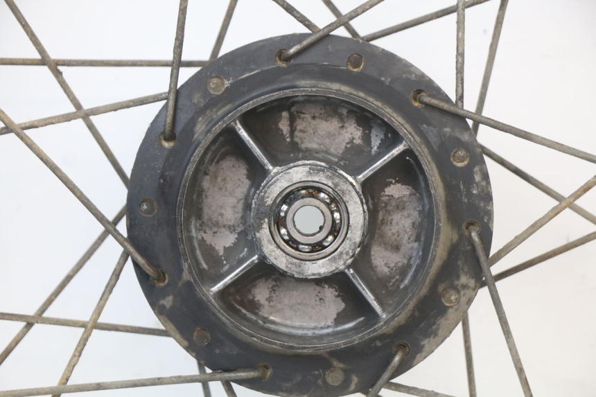 photo de JANTE ARRIERE SUZUKI TS X 80 (1984 - 1988)