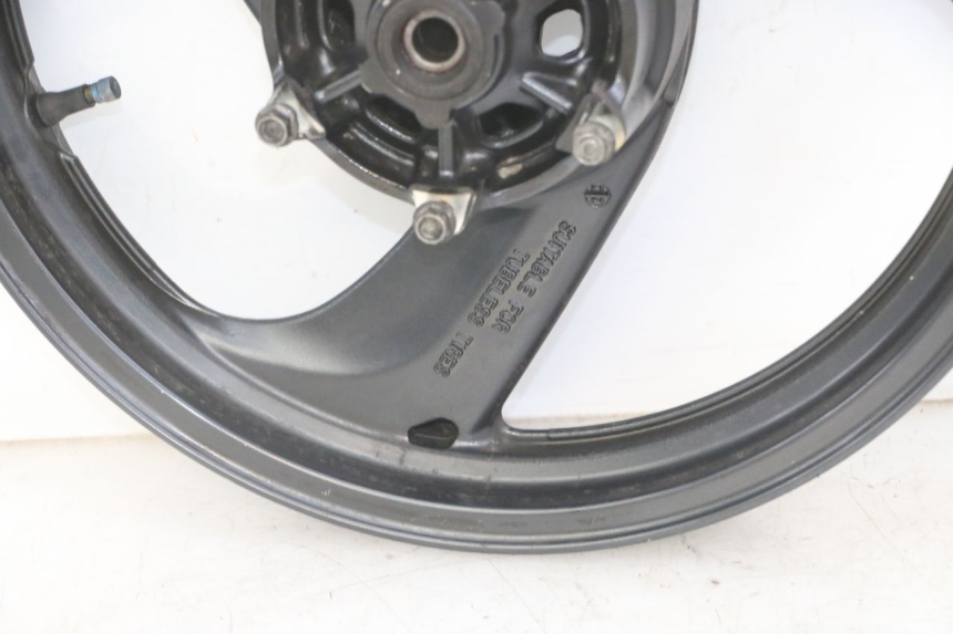 photo de JANTE ARRIERE YAMAHA TDR DELTABOX 125 (1993 - 2003)