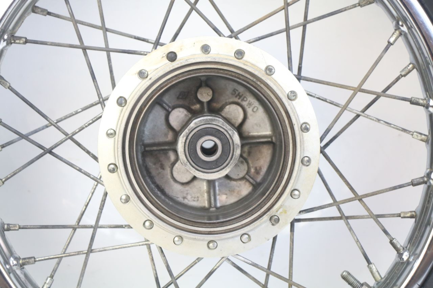 photo de JANTE ARRIERE YAMAHA TTR 125 (2000 - 2020) - Détails caractéristiques