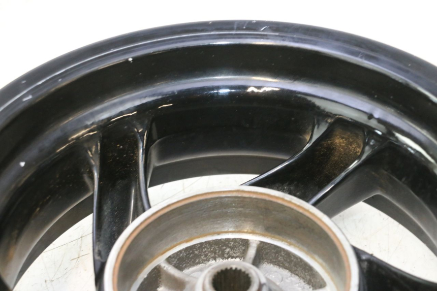 photo de JANTE ARRIERE PIAGGIO TYPHOON 50 (2000 - 2009) - Points de fixation