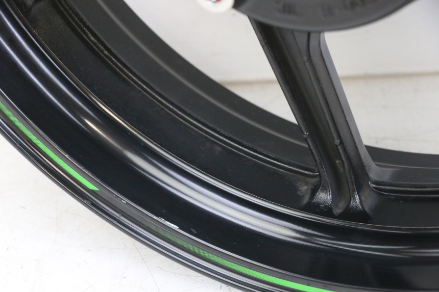 photo de JANTE ARRIERE KAWASAKI VERSYS ABS 650 (2015 - 2018)