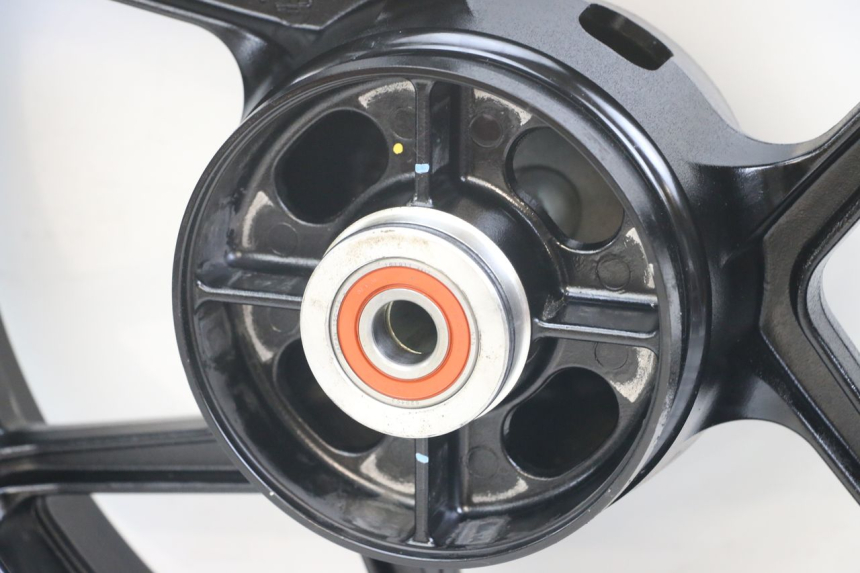 photo de JANTE ARRIERE KAWASAKI VERSYS ABS 650 (2015 - 2018)