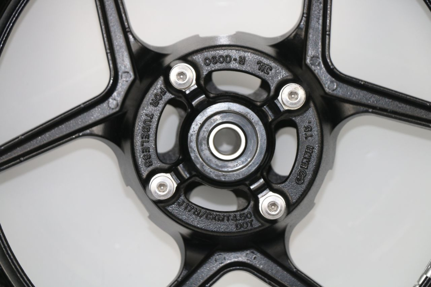 photo de JANTE ARRIERE KAWASAKI VERSYS ABS 650 (2015 - 2018)