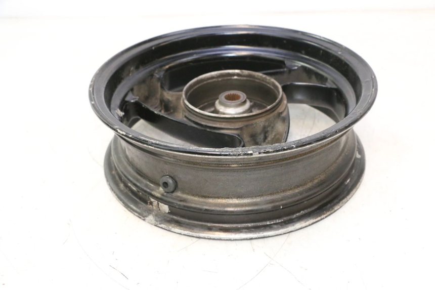 photo de JANTE ARRIERE PEUGEOT VIVACITY 50 (1998 - 2003) - Autre angle de vue