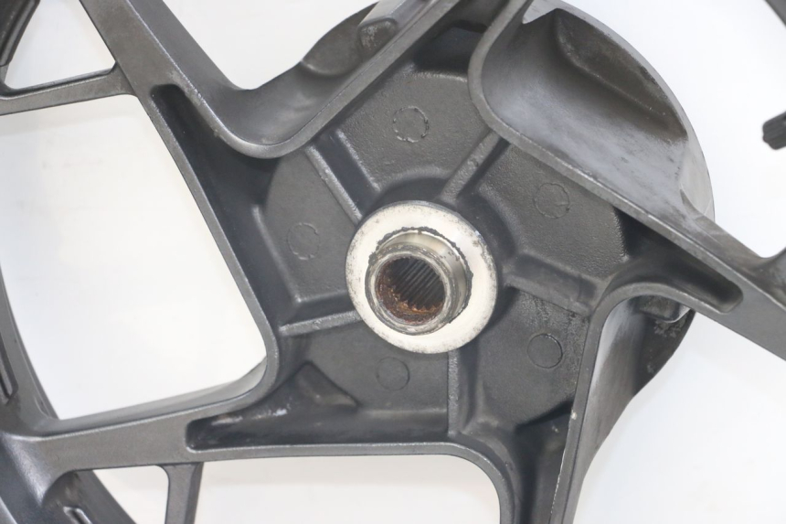 photo de JANTE ARRIERE YAMAHA XMAX X-MAX ABS 125 (2017 - 2020)