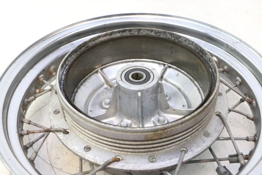 photo de JANTE ARRIERE YAMAHA XV VIRAGO 535 (1988 - 2004) - Points de fixation
