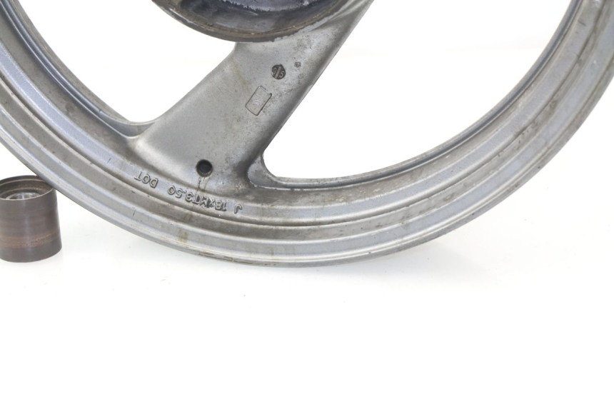 photo de JANTE ARRIERE YAMAHA XJ600 XJ DIVERSION 600 (1992 - 1997)