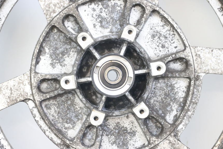 photo de Front wheel rim HYOSUNG GV AQUILA 125 (2000 - 2004) - État de surface