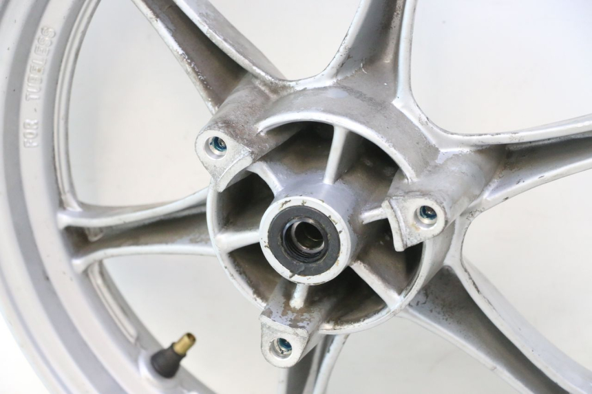 photo de JANTE AVANT SUZUKI BURGMAN 125 (2007 - 2014) - Autre angle de vue