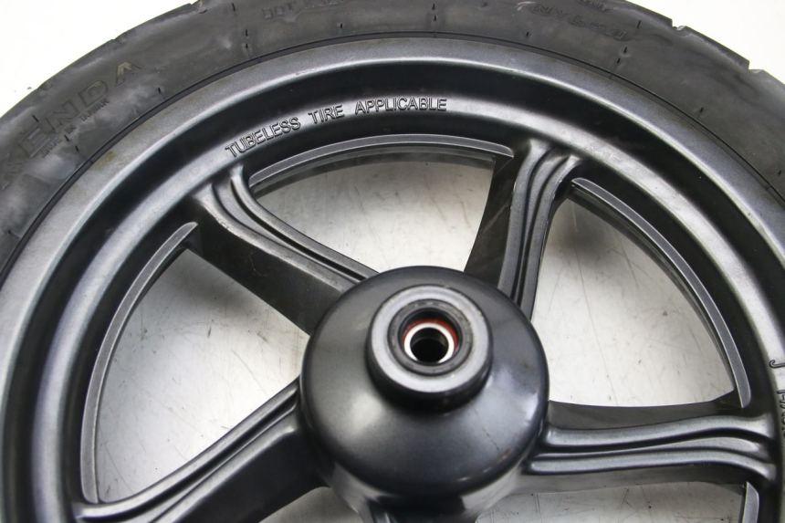 photo de JANTE AVANT KYMCO DOWNTOWN ABS 125 (2015 - 2017) - Autre angle de vue