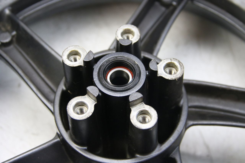 photo de JANTE AVANT KYMCO DOWNTOWN ABS 125 (2015 - 2017) - Pièce contrôlée