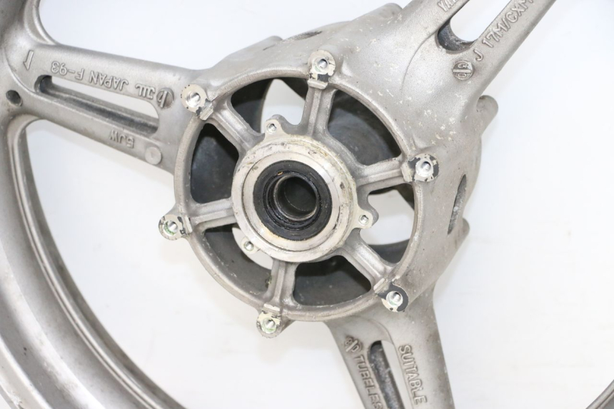 photo de JANTE AVANT YAMAHA FJR ABS 1300 (2006 - 2012) - Détails caractéristiques