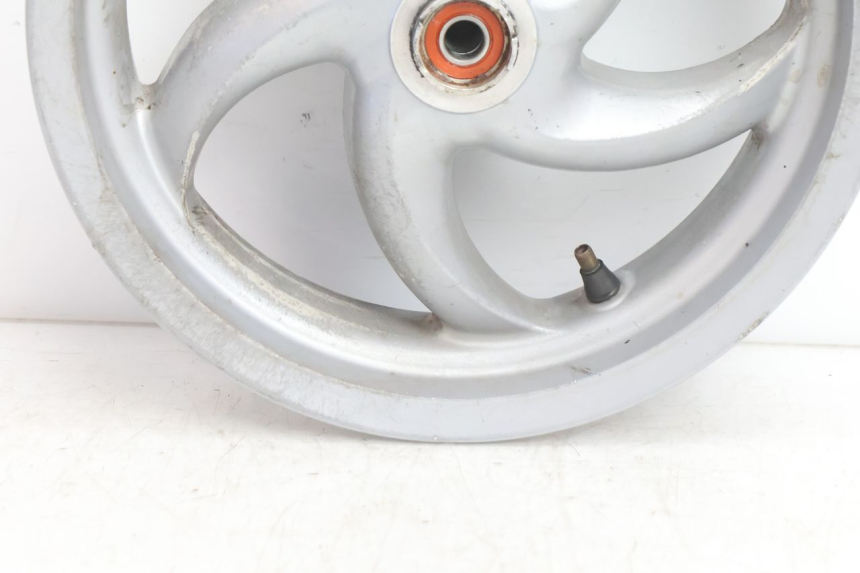 photo de JANTE AVANT PIAGGIO FLY 2T 50 (2004 - 2017) - Zoom état d’usage