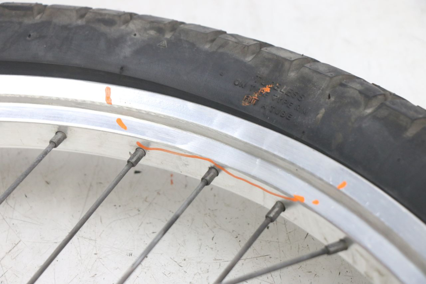 photo de JANTE AVANT GILERA RK 50 (1996 - 1999)
