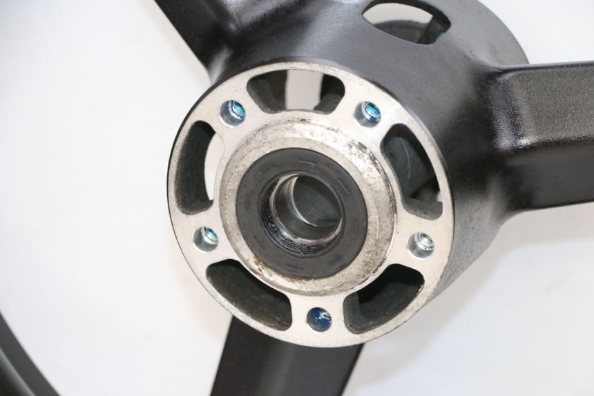 photo de JANTE AVANT SUZUKI GSXR GSX-R 1000 (2003 - 2004) - Inspection visuelle