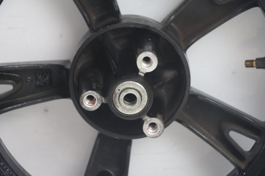 photo de JANTE AVANT PEUGEOT KISBEE 4T 50 (2018 - 2022) - Zoom composants
