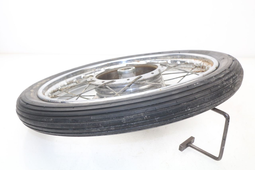 photo de JANTE AVANT MOTOBECANE LT 125 (1970 - 1975)