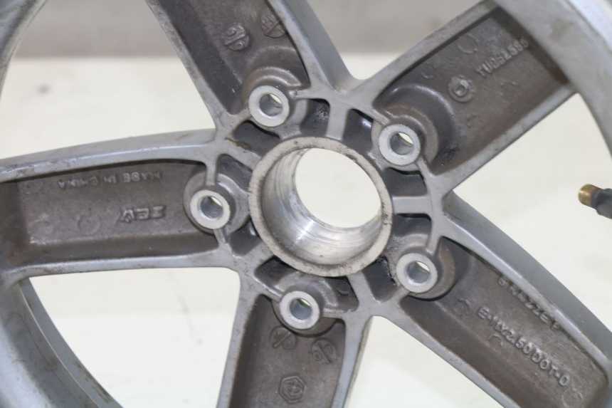 photo de JANTE AVANT PIAGGIO VESPA LX 2T 50 (2005 - 2013)