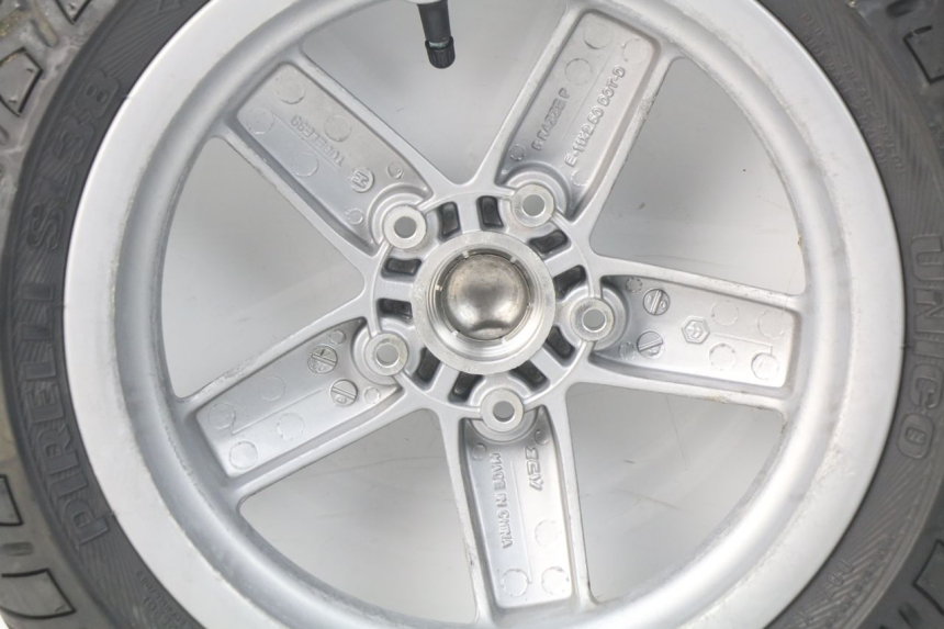 photo de JANTE AVANT PIAGGIO VESPA LX IE 125 (2010 - 2012)