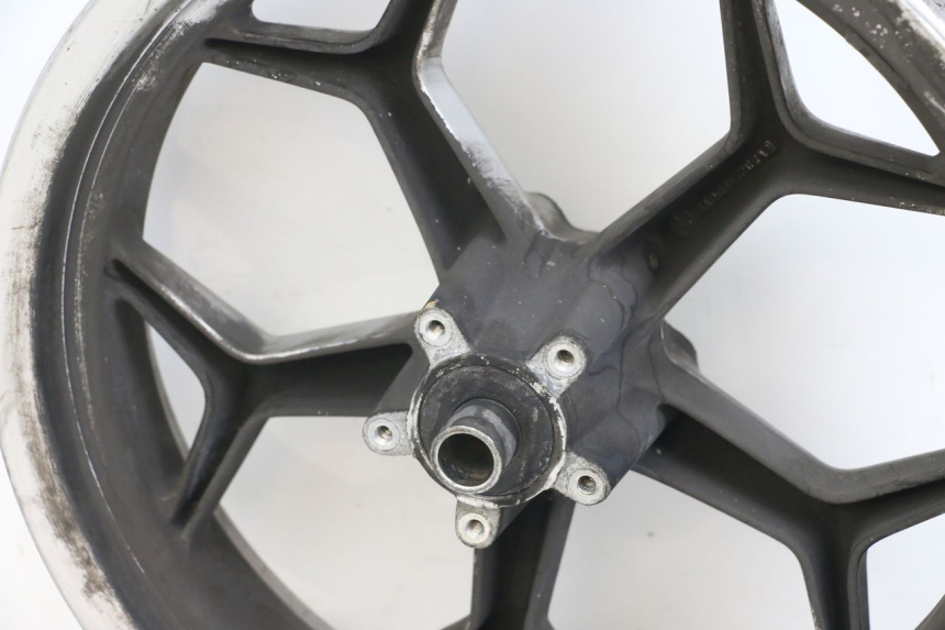 photo de JANTE AVANT PIAGGIO X10 125 (2012 - 2017)