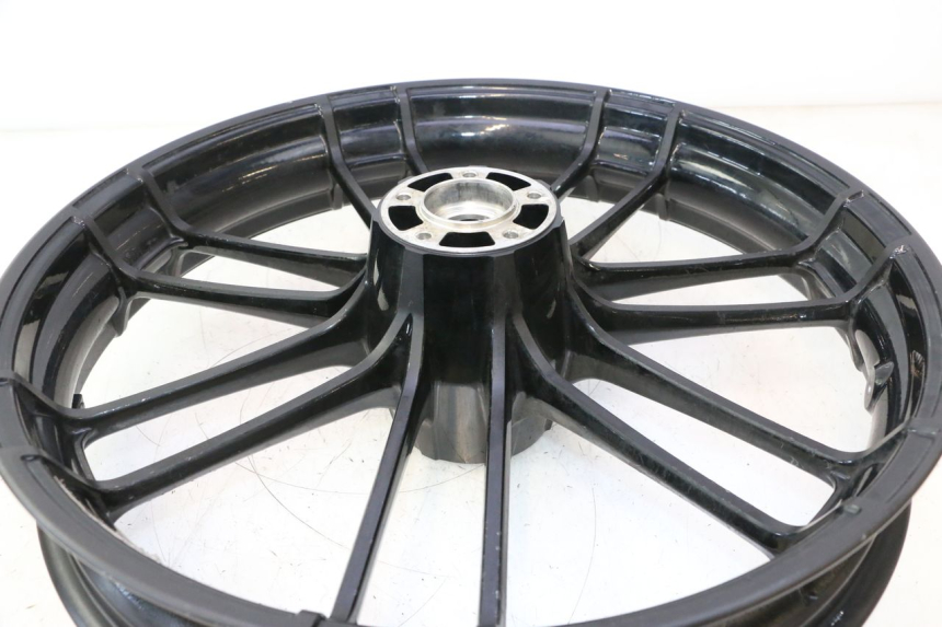 photo de JANTE AVANT HARLEY DAVIDSON ROAD GLIDE FLTRXSE 1920 (2018 - 2022) - Points de fixation